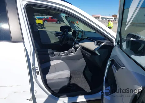 2019 Toyota Rav4 Xle из США, поврежденный, VIN 2T3P1RFV3KW073364